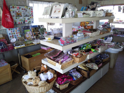 shop03.jpg